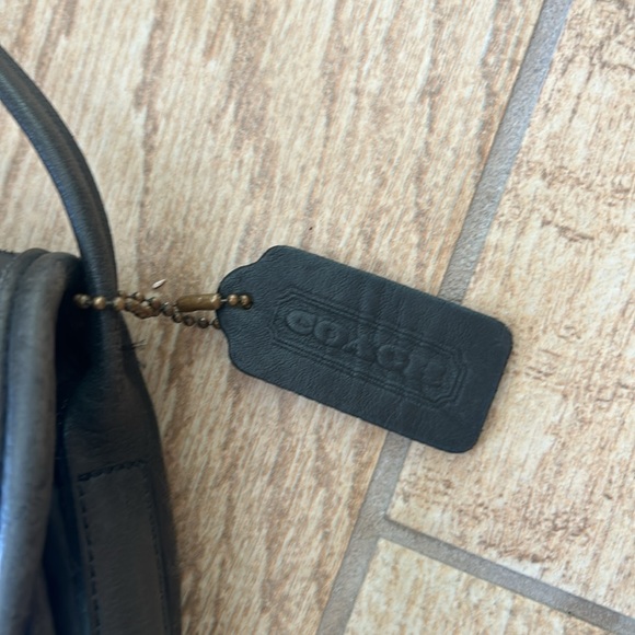 Vintage Coach Casey Black Leather Crossbody Bag - Picture 2 of 8